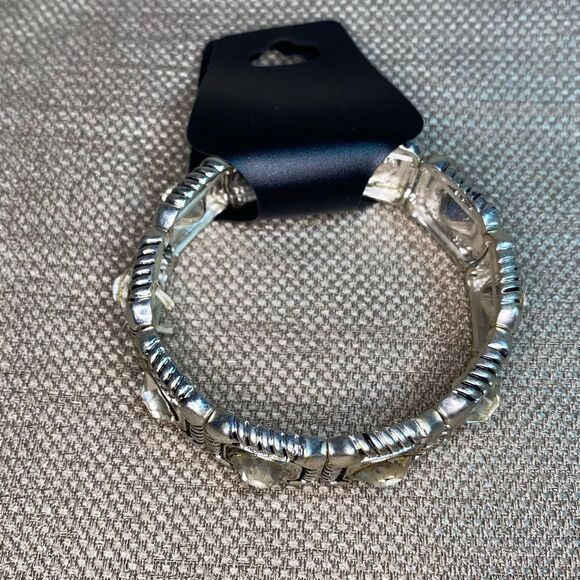 Rhinestone Stretch Bracelet - Fashion Jewelry - Picture 4 of 4